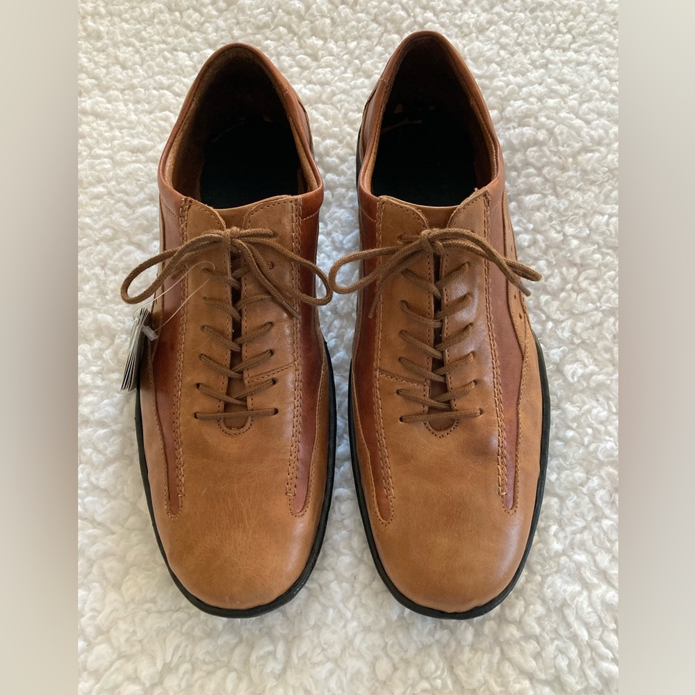 NWT Josef Seibel harmony Oxford two tone tan & brown leather shoes, size 42